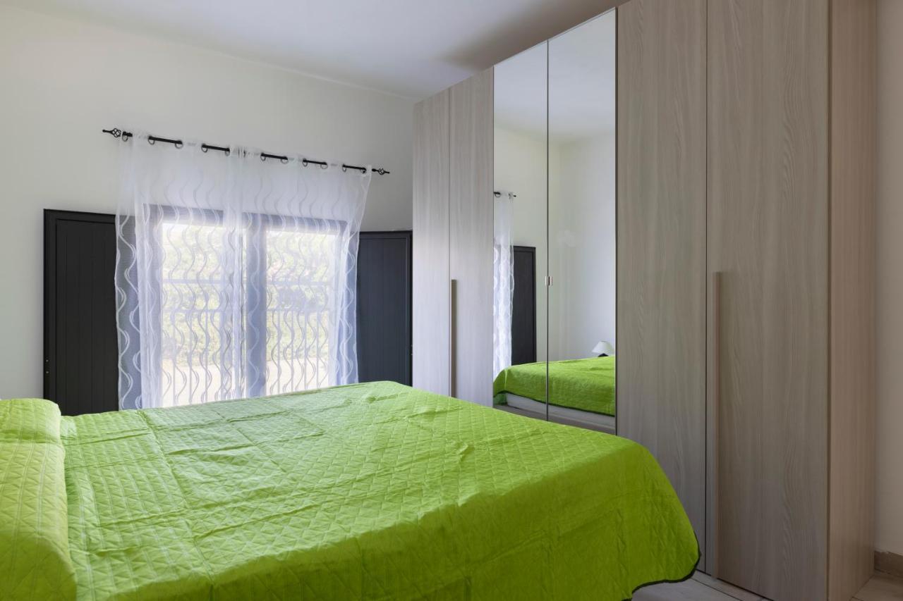 Laurini 21 Apartment Catania Bagian luar foto
